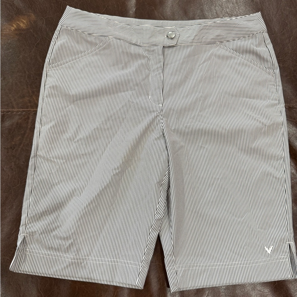NWOT Callaway Women's dark blue/black & white Striped Golf Shorts